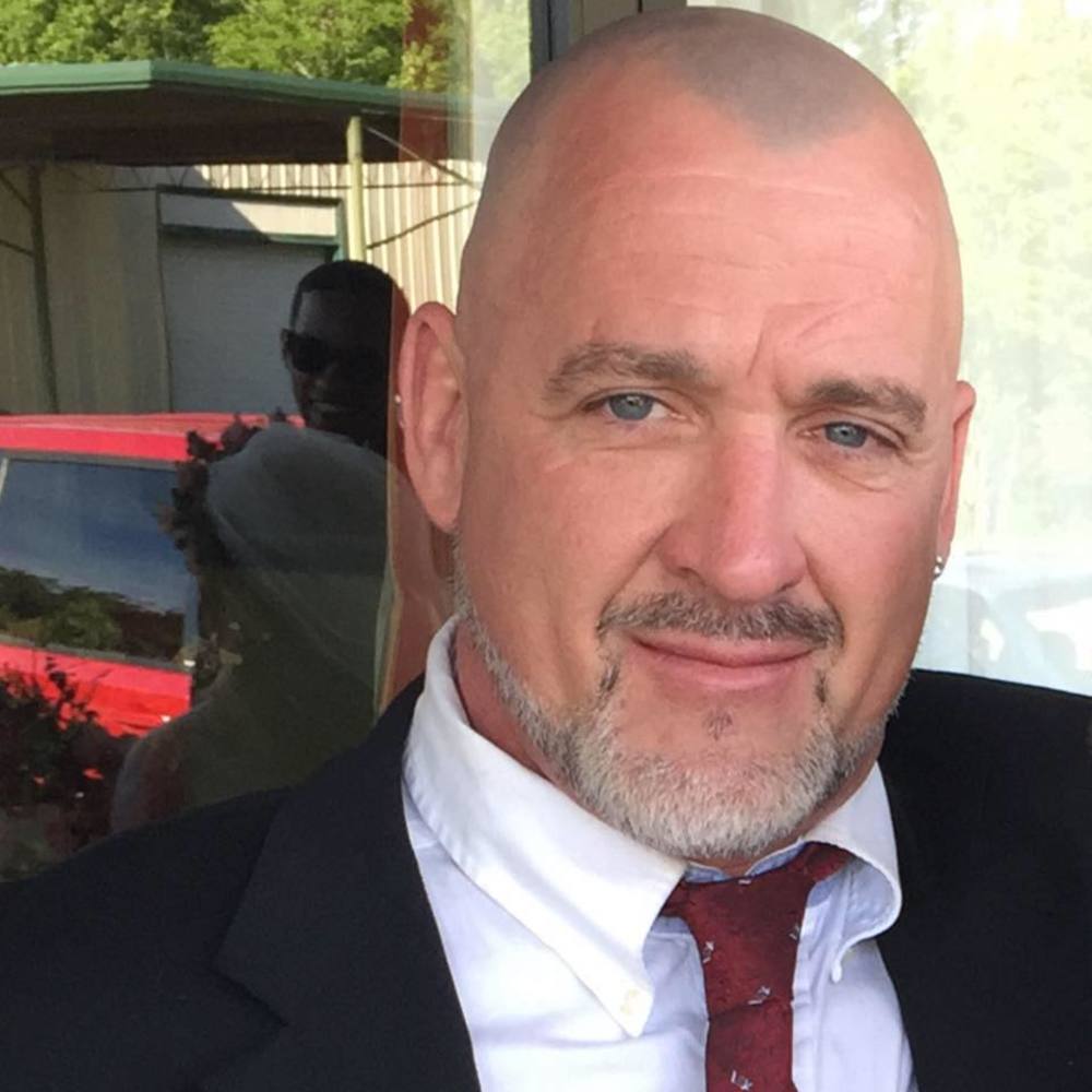 Meet your Posher, Van